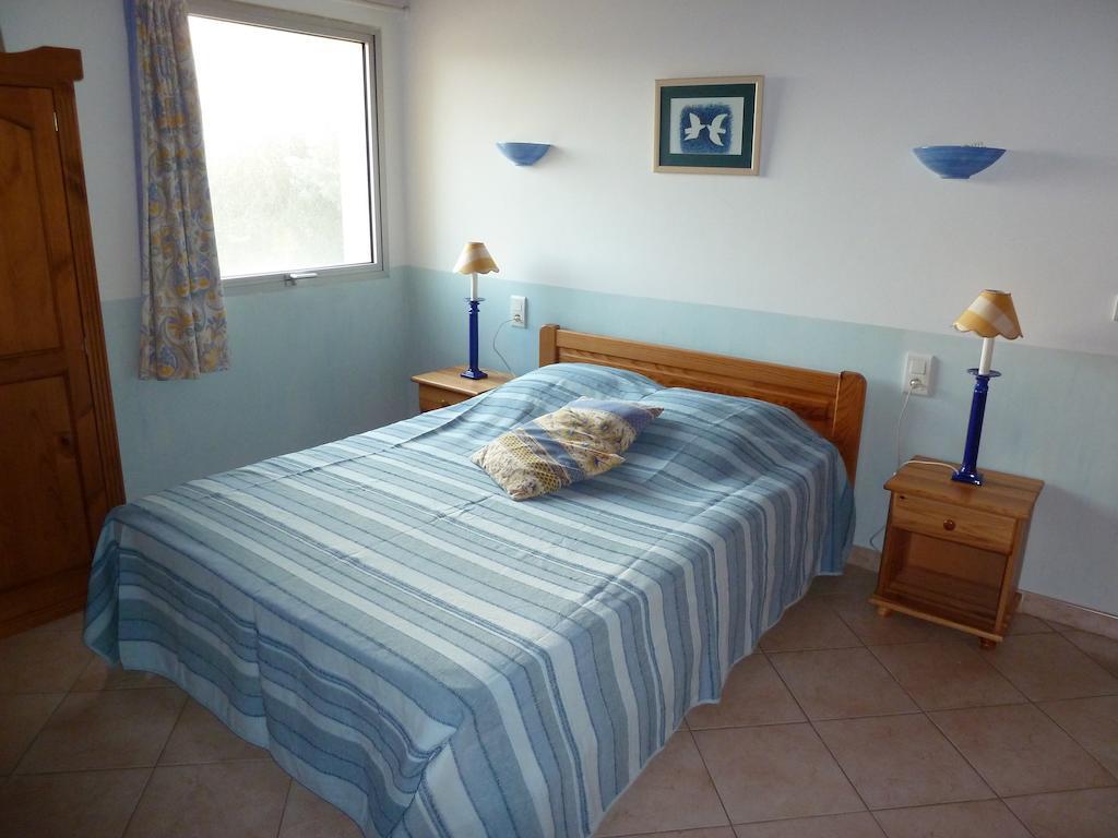 Appartement Les Tournesols à Saint-Andiol Chambre photo